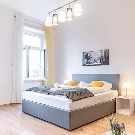 Attractive 2Br Apt Near Akh Ideal For Longstays Vienna Exterior photo