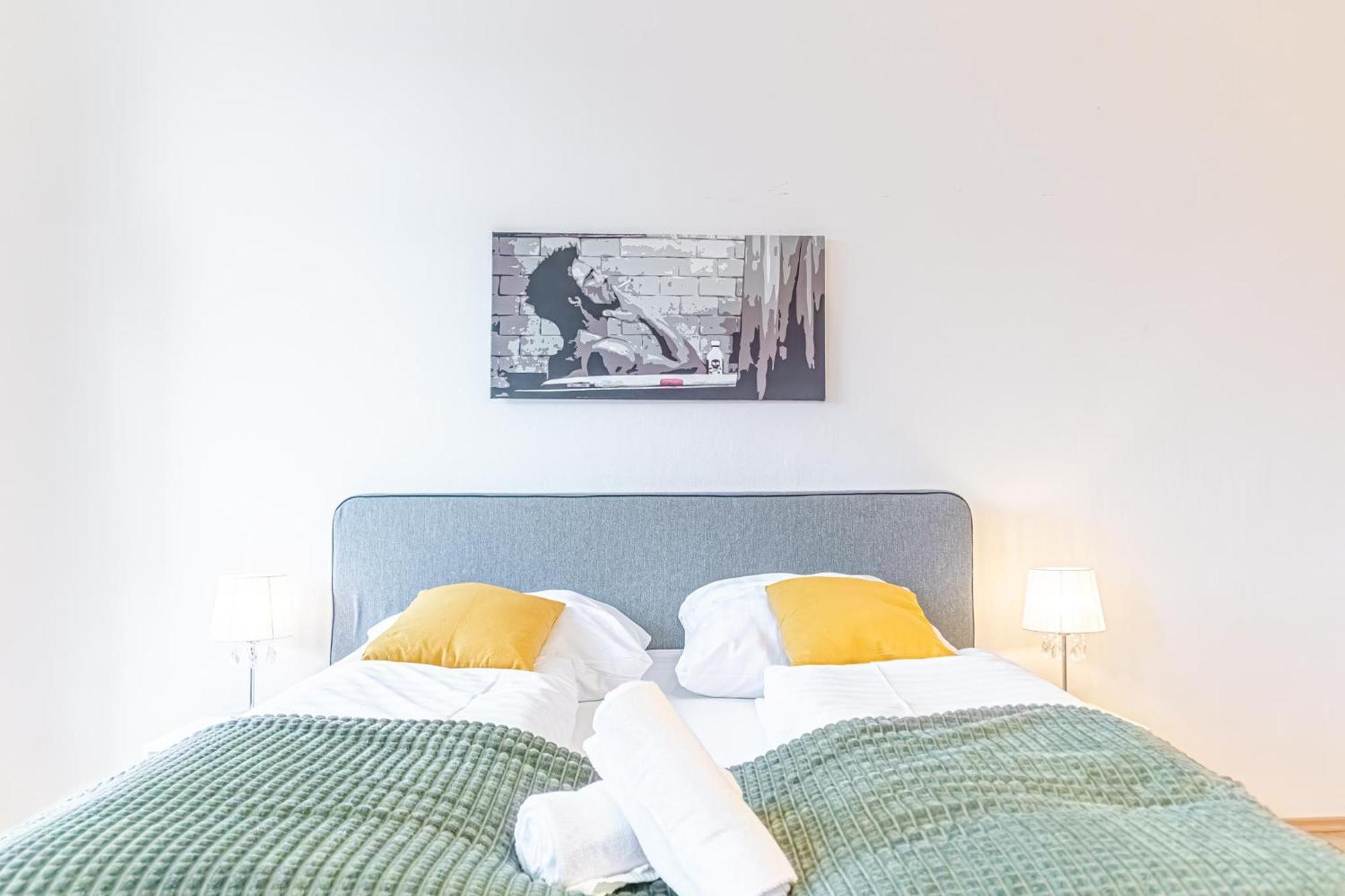 Apartment Attractive 2br Near Akh Ideal For Longstays