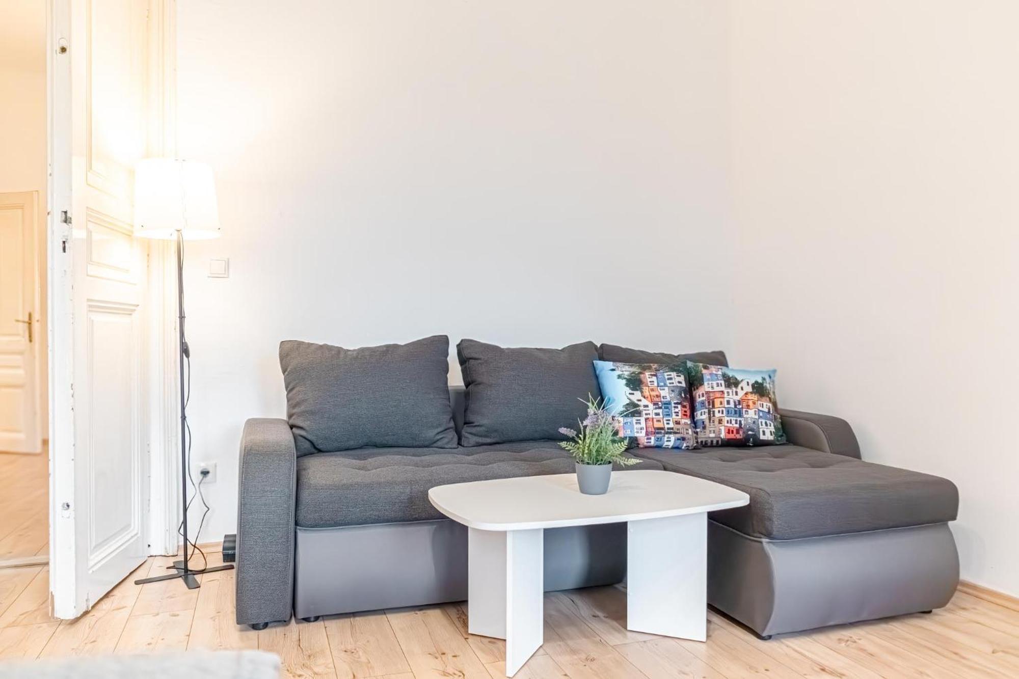 Apartment Attractive 2br Near Akh Ideal For Longstays *