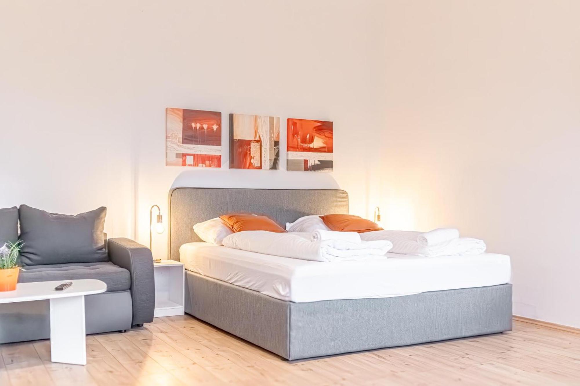 Attractive 2br Near Akh Ideal For Longstays *