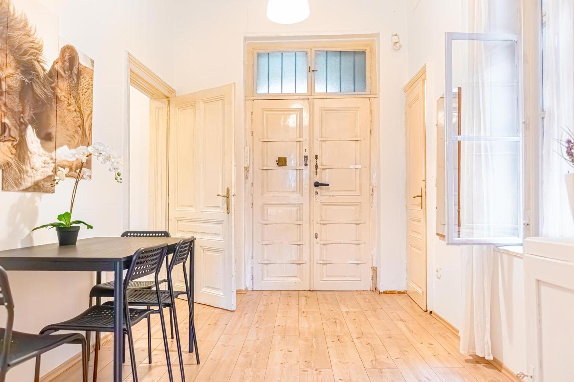 Apartment Attractive 2br Near Akh Ideal For Longstays